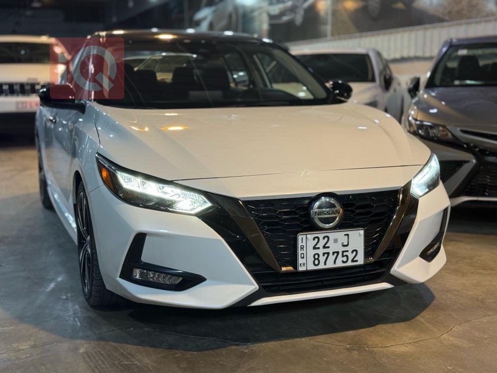 نیسان سێنترا